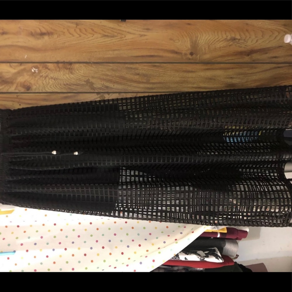 Black skirt with mesh